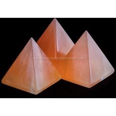 Pyramid red 10 cm
